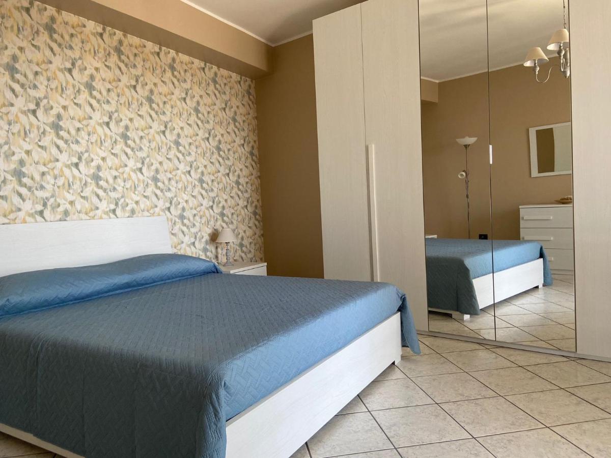 Augustali Momenti Apartment Centuripe ภายนอก รูปภาพ